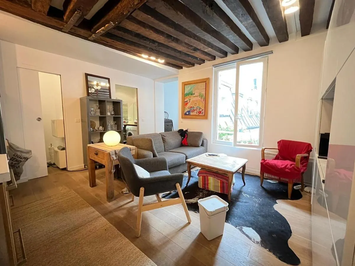 Appartement Au 2 Eme Etage Paris 2